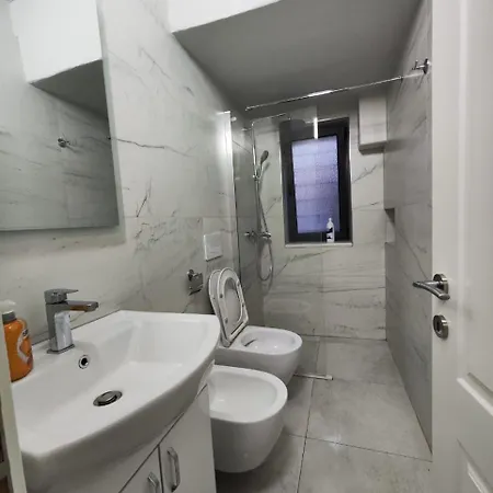 Daire Illyrian Downtown *