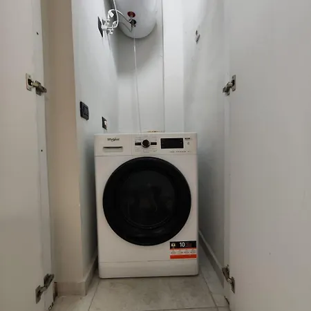 Illyrian Downtown 地拉那